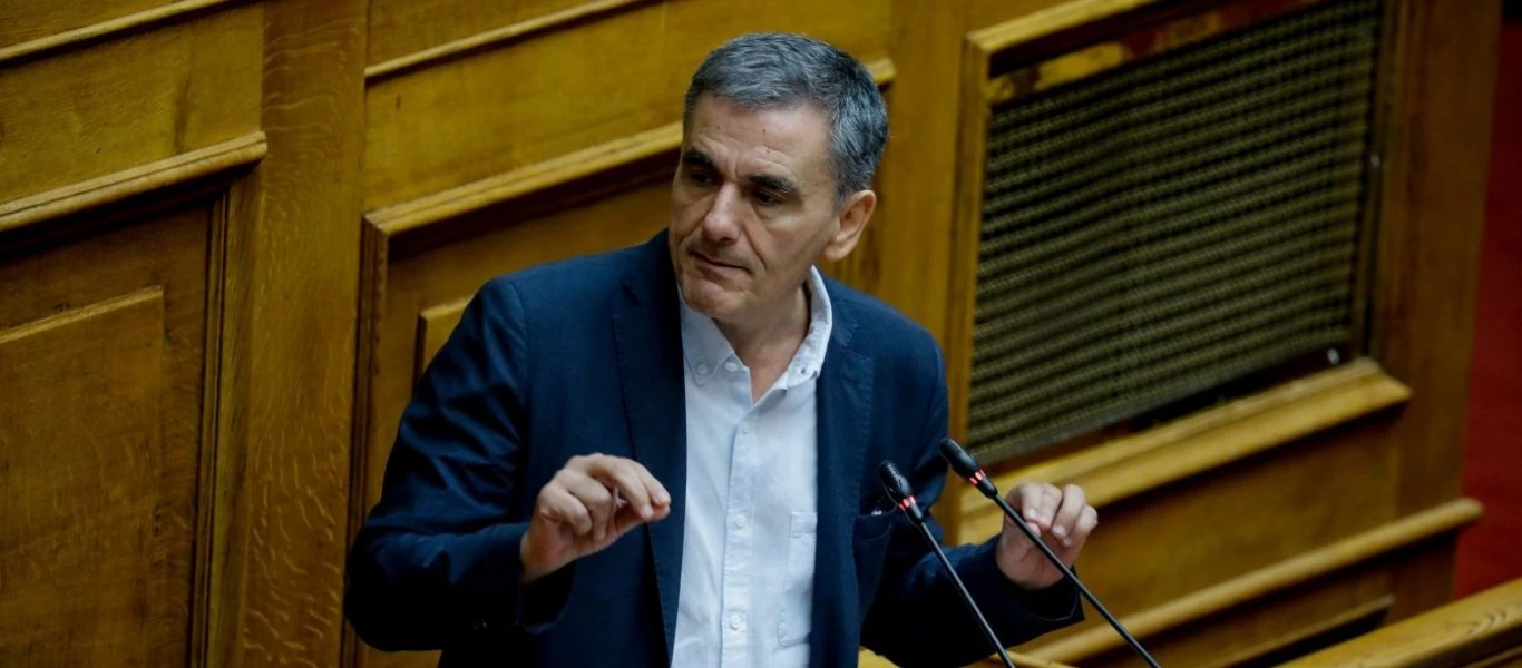 Ε.Τσακαλώτος: «Βεβαίως κάναμε πλειστηριασμούς αλλά δεν ήταν πρώτης κατοικίας»